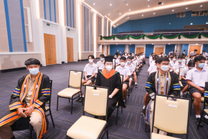 รร.สาธิต มรท. จัดพิธีมอบประกาศนียบัตรการสำเร็จการศึกษาแก่นักเรียนสาธิต ม.3 และ ม.6
