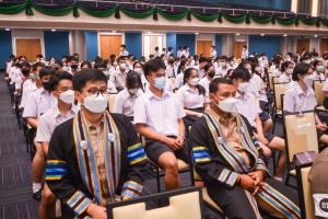 รร.สาธิต มรท. จัดพิธีมอบประกาศนียบัตรการสำเร็จการศึกษาแก่นักเรียนสาธิต ม.3 และ ม.6
