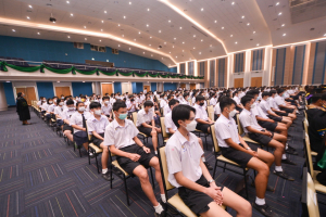 รร.สาธิต มรท. จัดพิธีมอบประกาศนียบัตรการสำเร็จการศึกษาแก่นักเรียนสาธิต ม.3 และ ม.6