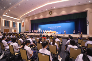 รร.สาธิต มรท. จัดพิธีมอบประกาศนียบัตรการสำเร็จการศึกษาแก่นักเรียนสาธิต ม.3 และ ม.6