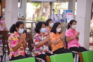 สำนักวิทยบริการฯ จัดพิธีทำบุญเนื่องในโอกาสประเพณีวันสงกรานต์