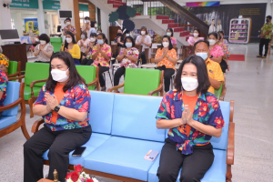 สำนักวิทยบริการฯ จัดพิธีทำบุญเนื่องในโอกาสประเพณีวันสงกรานต์