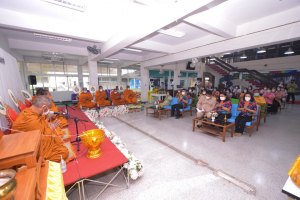 สำนักวิทยบริการฯ จัดพิธีทำบุญเนื่องในโอกาสประเพณีวันสงกรานต์