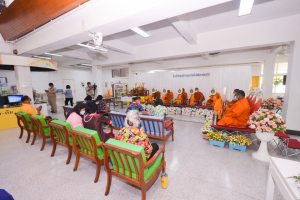 สำนักวิทยบริการฯ จัดพิธีทำบุญเนื่องในโอกาสประเพณีวันสงกรานต์