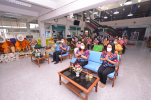 สำนักวิทยบริการฯ จัดพิธีทำบุญเนื่องในโอกาสประเพณีวันสงกรานต์