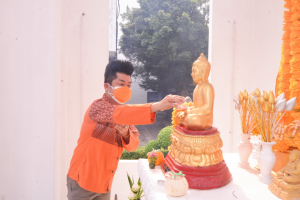 งานทำบุญกลางบ้าน สืบสานประเพณีสงกรานต์
