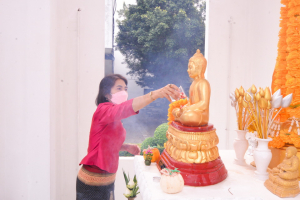 งานทำบุญกลางบ้าน สืบสานประเพณีสงกรานต์