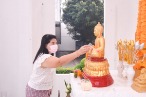 งานทำบุญกลางบ้าน สืบสานประเพณีสงกรานต์