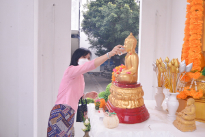 งานทำบุญกลางบ้าน สืบสานประเพณีสงกรานต์