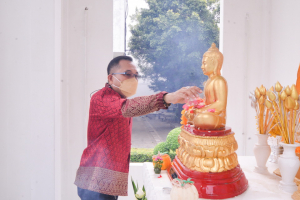 งานทำบุญกลางบ้าน สืบสานประเพณีสงกรานต์