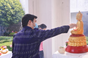 งานทำบุญกลางบ้าน สืบสานประเพณีสงกรานต์