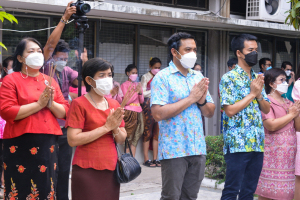 งานทำบุญกลางบ้าน สืบสานประเพณีสงกรานต์