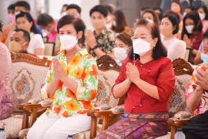 งานทำบุญกลางบ้าน สืบสานประเพณีสงกรานต์