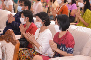 งานทำบุญกลางบ้าน สืบสานประเพณีสงกรานต์