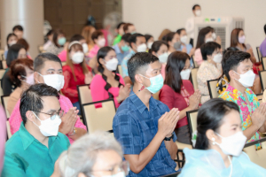 งานทำบุญกลางบ้าน สืบสานประเพณีสงกรานต์