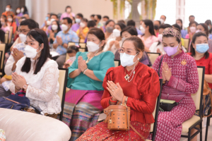 งานทำบุญกลางบ้าน สืบสานประเพณีสงกรานต์