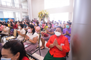 งานทำบุญกลางบ้าน สืบสานประเพณีสงกรานต์