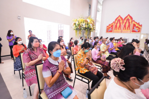งานทำบุญกลางบ้าน สืบสานประเพณีสงกรานต์