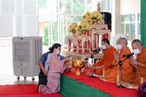 งานทำบุญกลางบ้าน สืบสานประเพณีสงกรานต์