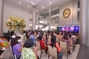 งานทำบุญกลางบ้าน สืบสานประเพณีสงกรานต์