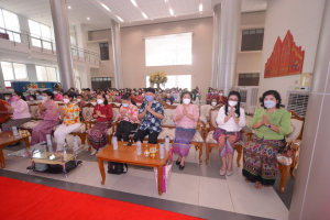 งานทำบุญกลางบ้าน สืบสานประเพณีสงกรานต์