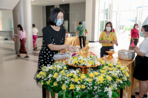 งานทำบุญกลางบ้าน สืบสานประเพณีสงกรานต์