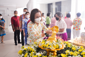 งานทำบุญกลางบ้าน สืบสานประเพณีสงกรานต์