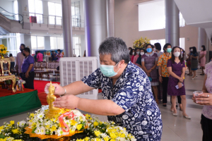 งานทำบุญกลางบ้าน สืบสานประเพณีสงกรานต์