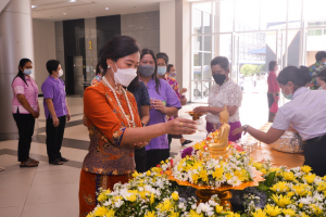 งานทำบุญกลางบ้าน สืบสานประเพณีสงกรานต์
