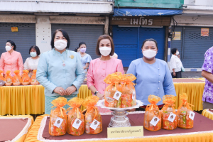 มรท.ร่วมพิธีทำบุญตักบาตรประเพณีวันสงกรานต์ ประจำปี 2565