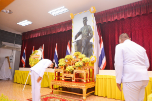 มรท.ร่วมพิธีวันคล้ายวันสวรรคตสมเด็จพระนเรศวรมหาราช