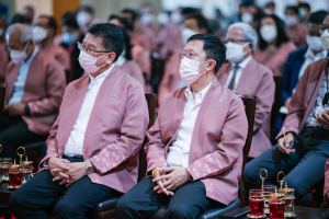 รักษาราชการแทนอธิการบดี มรท. นำผู้บริหาร มรท. ร่วมการประชุมสัมมนารับมอบนโยบายการขับเคลื่อน ธัชชา, การลงนาม MOU ระหว่าง สป.อว. - มรภ. 38 แห่ง และ ม.เทคโนโลยีราชมงคล 9 แห่ง และการประชุมอธิการบดีมหาวิทยาลัยราชภัฏทั่วประเทศ