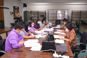 การประชุม คกก.คัดเลือกบุคลากรที่มีผลงานดีเด่นด้านการวิจัยและบริการวิชาการ
