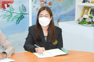 รักษาราชการแทนอธิการบดี ประชุมร่วมกับ บุคลากรกองพัฒนานักศึกษา และตัวแทน นศ.