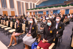 มรท.จัดพิธีมอบสื่อการจัดการเรียนการสอน ในโครงการยกระดับการเรียนรู้ในโรงเรียนเครือข่ายขนาดเล็ก จังหวัดลพบุรี สระบุรี และสิงห์บุรี พร้อมอบรมครูเรื่องการใช้สื่อสำหรับการเรียนการสอน