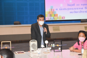 มรท.จัดพิธีมอบสื่อการจัดการเรียนการสอน ในโครงการยกระดับการเรียนรู้ในโรงเรียนเครือข่ายขนาดเล็ก จังหวัดลพบุรี สระบุรี และสิงห์บุรี พร้อมอบรมครูเรื่องการใช้สื่อสำหรับการเรียนการสอน