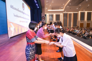 ปฐมนิเทศและประชุมผู้ปกครองนักเรียนสาธิต ประจำปีการศึกษา 2565