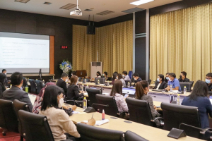 ผู้แทน มรท. ร่วมการประชุมเชิงปฏิบัติการการวางแผนการขับเคลื่อนการพัฒนาสมรรถนะภาษาจีนและภาษาอังกฤษให้แก่นักศึกษามหาวิทยาลัยราชภัฏ