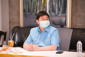 รักษาราชการแทนอธิการบดี พร้อมด้วยคณะผู้บริหาร ประชุมร่วมกับ ผู้บริหารและบุคลากรสำนักศิลปะและวัฒนธรรม