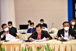 รักษาราชการอธิการบดี มรท. ร่วมการประชุมแสดงความคิดเห็นการปรับปรุงแก้ไข พ.ร.บ.ราชภัฏ พ.ศ.2547ฯ