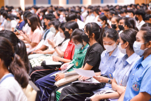 ศูนย์ภาษาจัดอบรมทักษะภาษาอังกฤษเพื่อการสื่อสารสำหรับ นศ.ชั้นปี 1