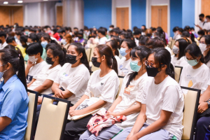 ศูนย์ภาษาจัดอบรมทักษะภาษาอังกฤษเพื่อการสื่อสารสำหรับ นศ.ชั้นปี 1