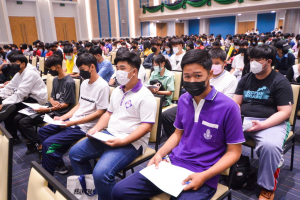 ศูนย์ภาษาจัดอบรมทักษะภาษาอังกฤษเพื่อการสื่อสารสำหรับ นศ.ชั้นปี 1