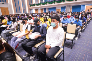 ศูนย์ภาษาจัดอบรมทักษะภาษาอังกฤษเพื่อการสื่อสารสำหรับ นศ.ชั้นปี 1