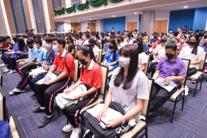 ศูนย์ภาษาจัดอบรมทักษะภาษาอังกฤษเพื่อการสื่อสารสำหรับ นศ.ชั้นปี 1