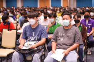 ศูนย์ภาษาจัดอบรมทักษะภาษาอังกฤษเพื่อการสื่อสารสำหรับ นศ.ชั้นปี 1