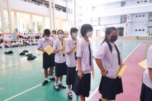รร.สาธิต มรท.จัดตรวจสุขภาพนักเรียน