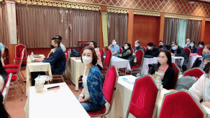 รักษาราชการแทนอธิการบดี มรท. นำผู้แทนสาขาวิชาและผู้แทนบุคลากร ร่วมทำหลักสูตรระยะสั้นเพื่อการเรียนรู้ตลอดชีวิต