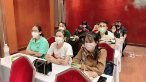 รักษาราชการแทนอธิการบดี มรท. นำผู้แทนสาขาวิชาและผู้แทนบุคลากร ร่วมทำหลักสูตรระยะสั้นเพื่อการเรียนรู้ตลอดชีวิต