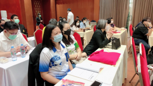 รักษาราชการแทนอธิการบดี มรท. นำผู้แทนสาขาวิชาและผู้แทนบุคลากร ร่วมทำหลักสูตรระยะสั้นเพื่อการเรียนรู้ตลอดชีวิต